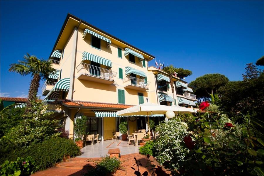 Hotel Gemma Del Mare Marina di Pietrasanta Exteriér fotografie